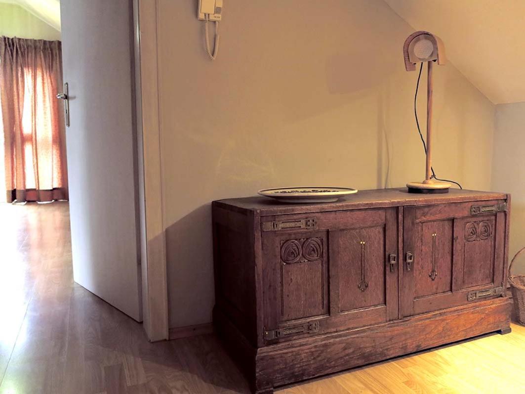 Ferien-Messe-Handwerker- Apartment Bensberg แบร์กิชกลัดบัค ภายนอก รูปภาพ